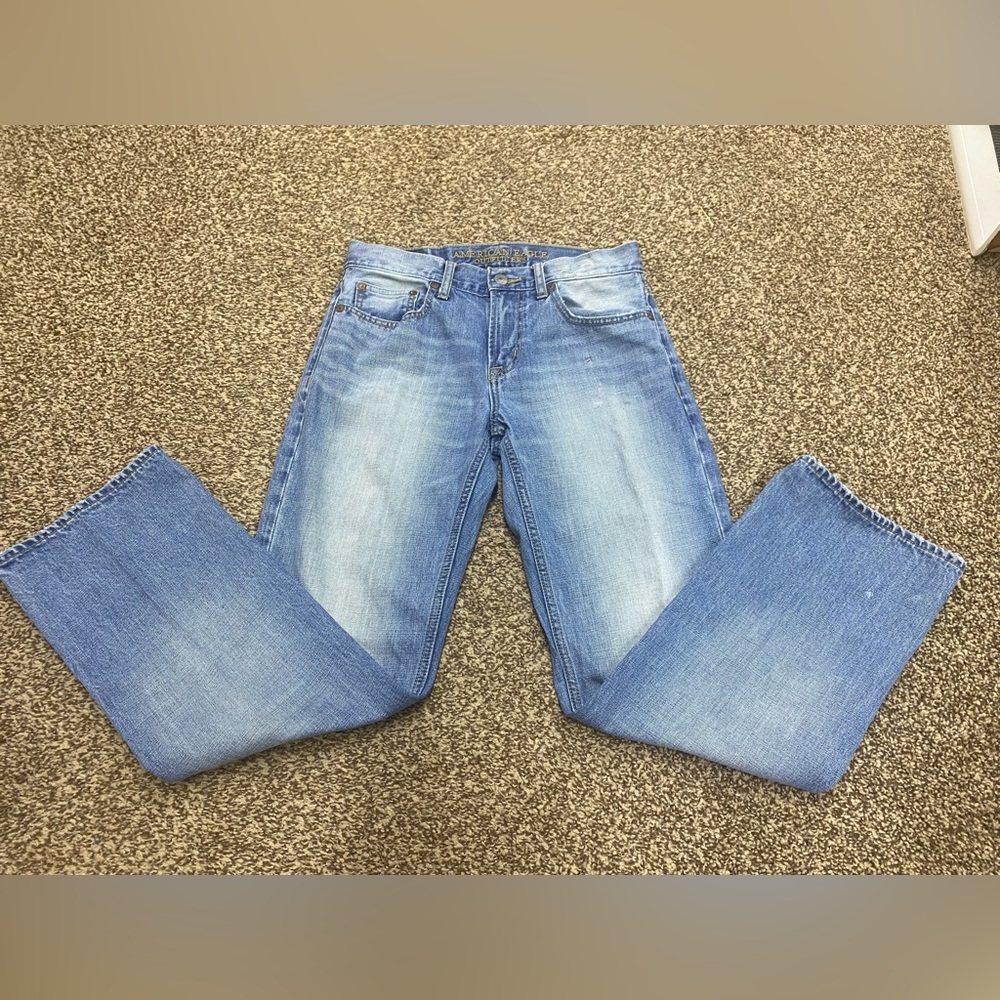American Eagle Outfitters Light Blue Denim Jeans